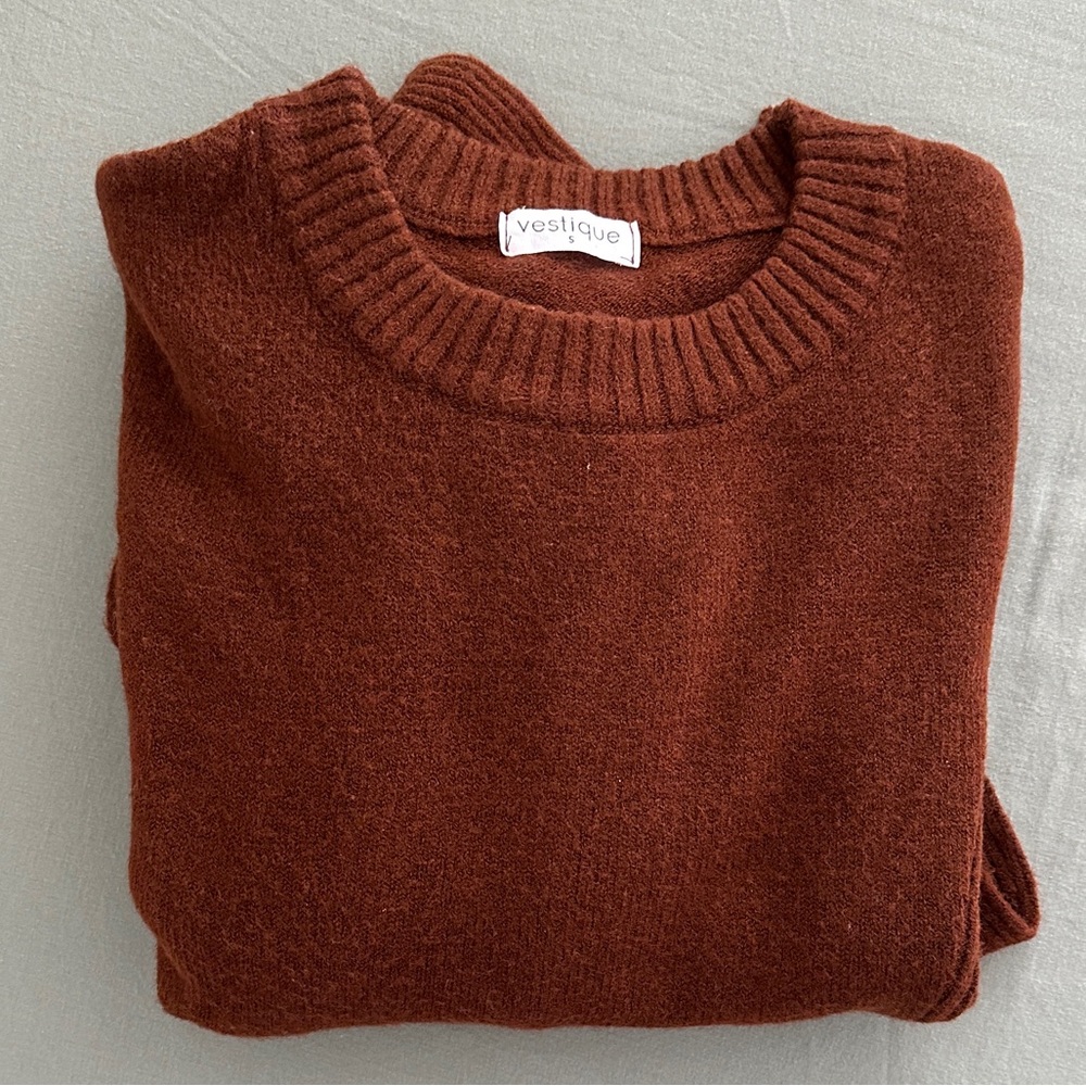 Vestique Rich Brown Crew Neck Sweater